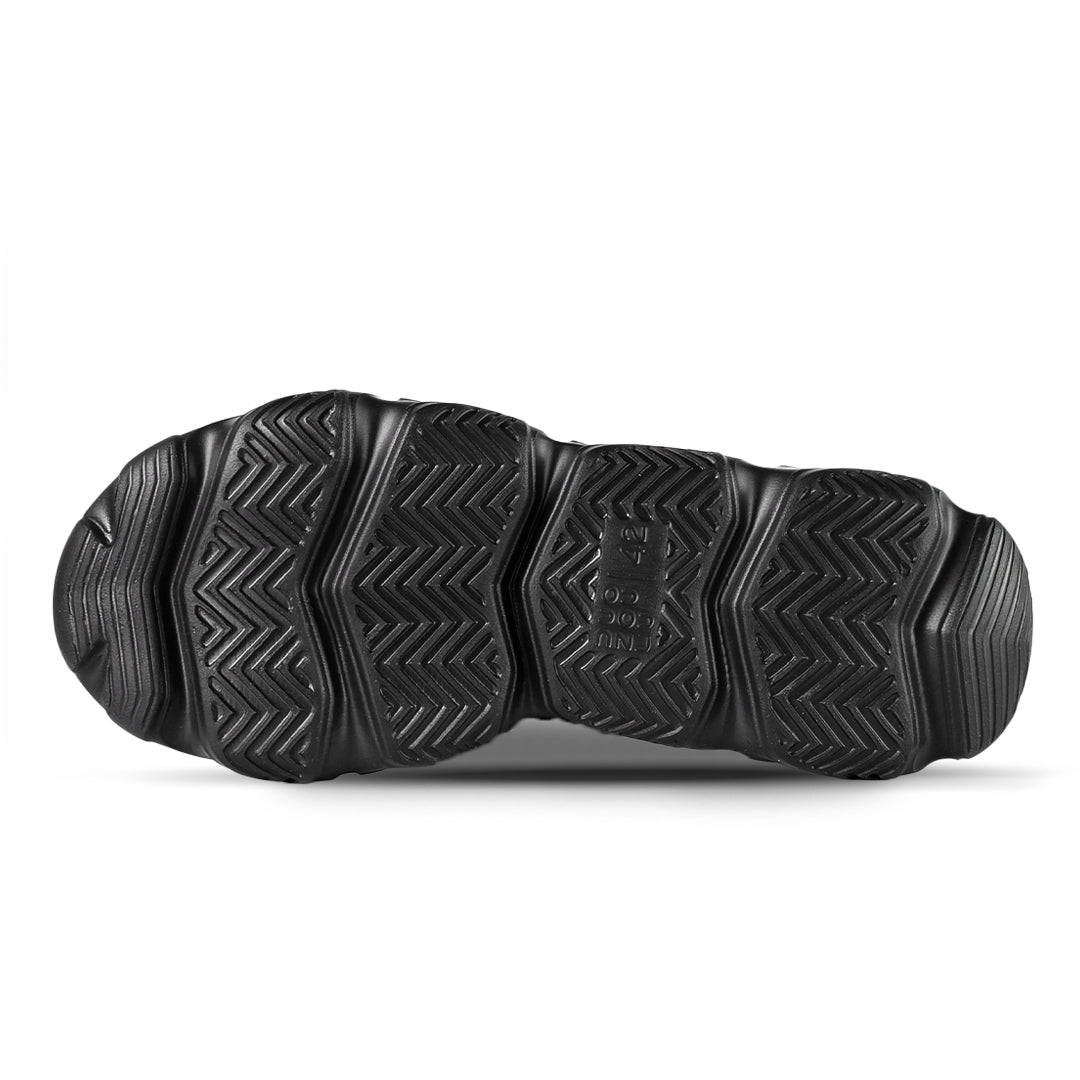 Breeze Ripple Runner Sneaker - Black