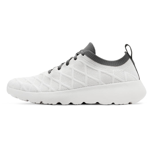Cloud Diamond Trainer - White Laurel Green