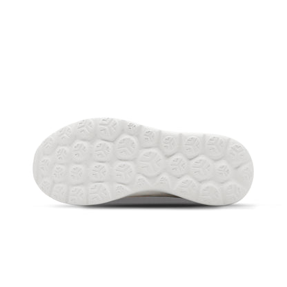Cloud Ripple Mesh Trainer - Black White