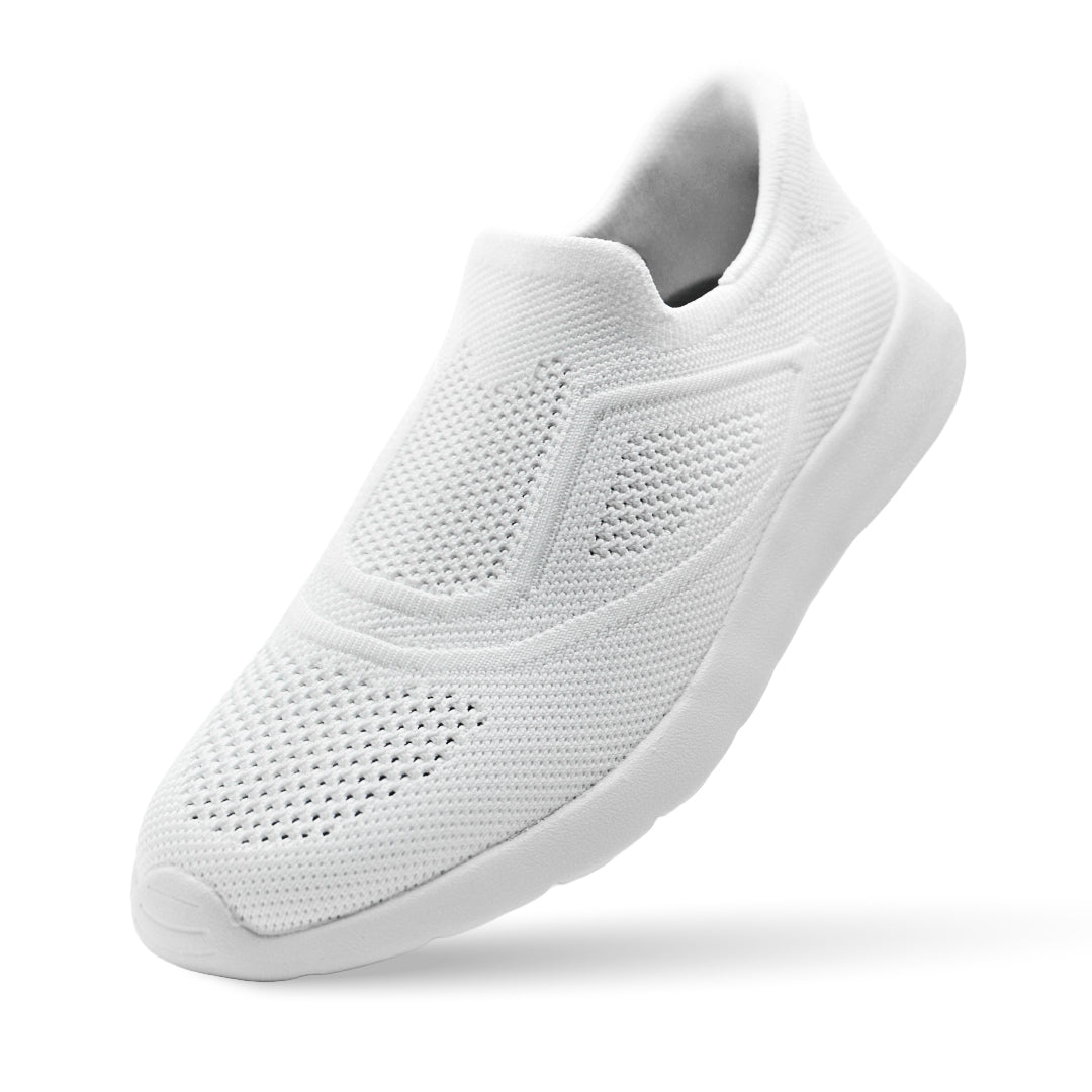 Cloud Roam Hands Free Trainer - White