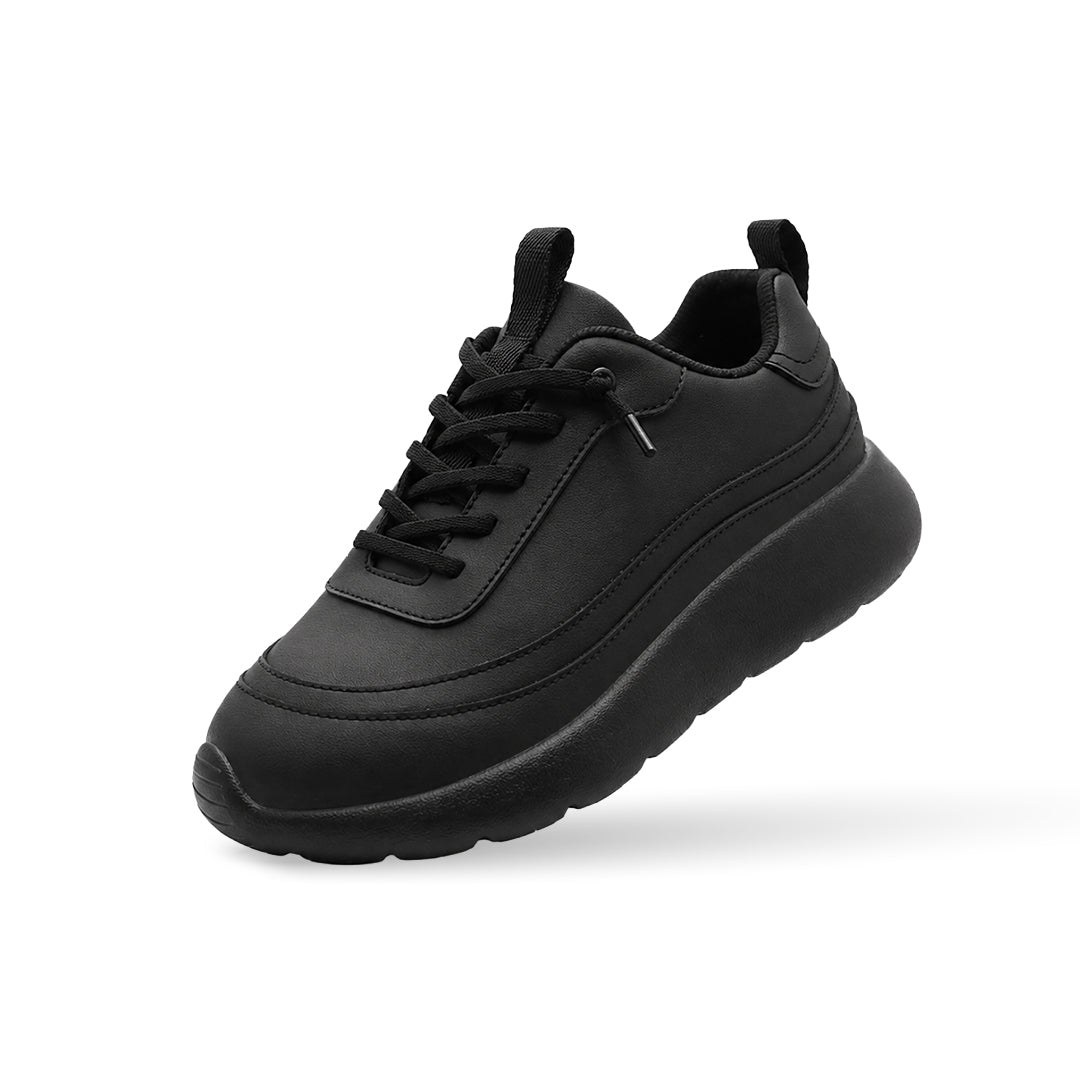 Cloud Ripple Faux Leather Trainer – باللون الأسود