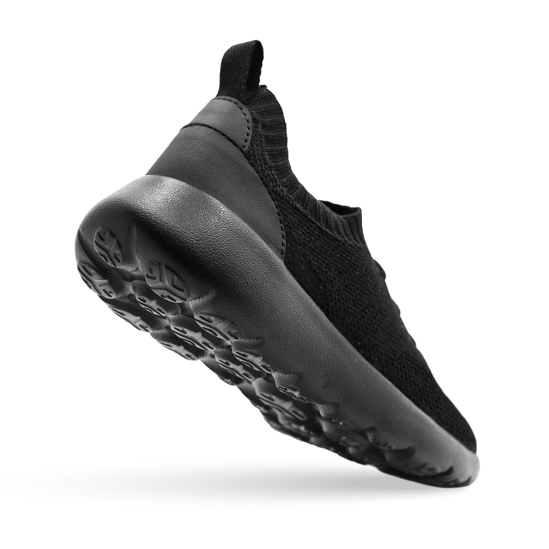 Cloud View Cashmere Trainer - Black